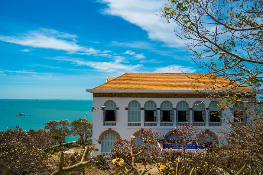 Bạch Dinh, Vũng Tàu